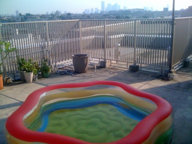 Terrasse avec piscine ! (Click to enlarge)