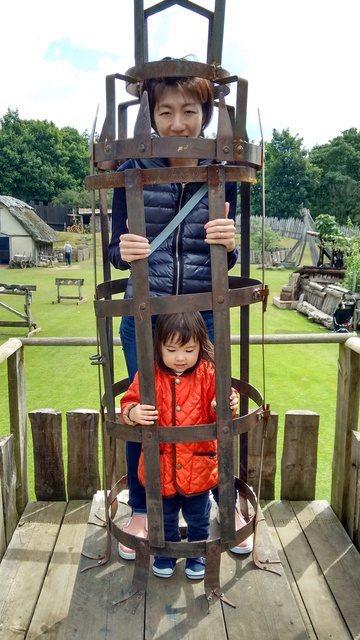 Very bad Mayumi! (Click to enlarge)